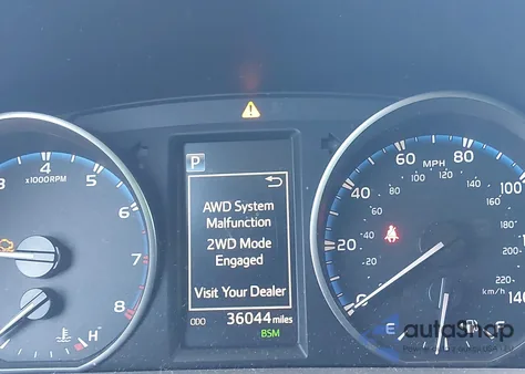 2017 Toyota Rav4 Xle z USA, uszkodzony, nr VIN JTMRFREV3HJ119813